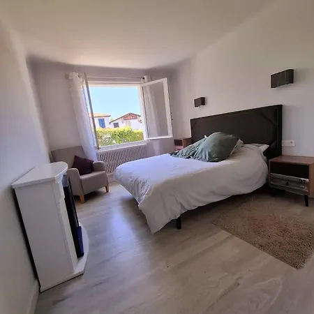 A 6mn A Pied De La Parking Prive アパート *