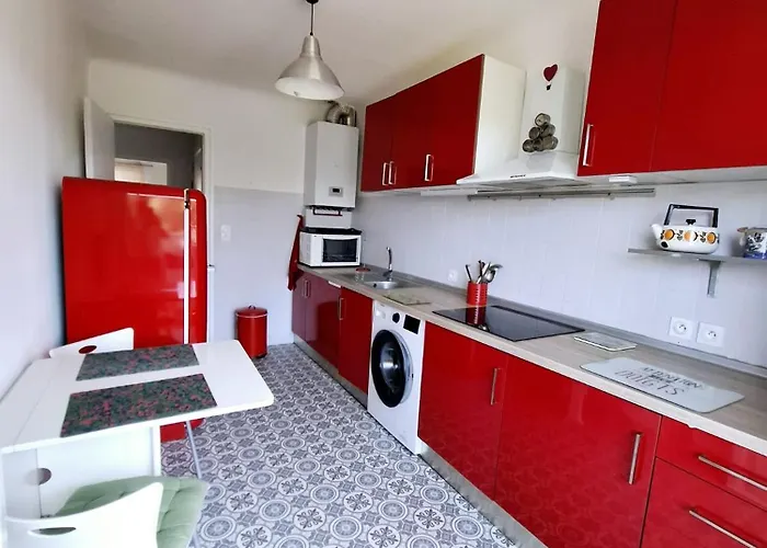 A 6mn A Pied De La Parking Prive アパート