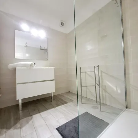 Apartamento A 6mn A Pied De La Parking Prive